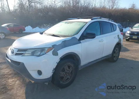2013 Toyota Rav4 Le z USA, uszkodzony, nr VIN 2T3BFREV7DW029397